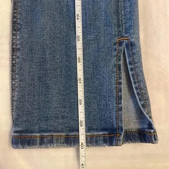 Slim fit denim jeans for young girls (9-14 years old) fashion and stylish! - Picture 6 of 12